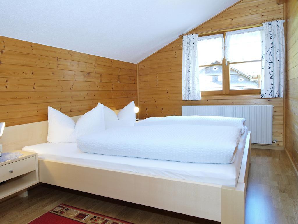 Ferienbauernhof Moosbrugger Apartman Schoppernau Szoba fotó