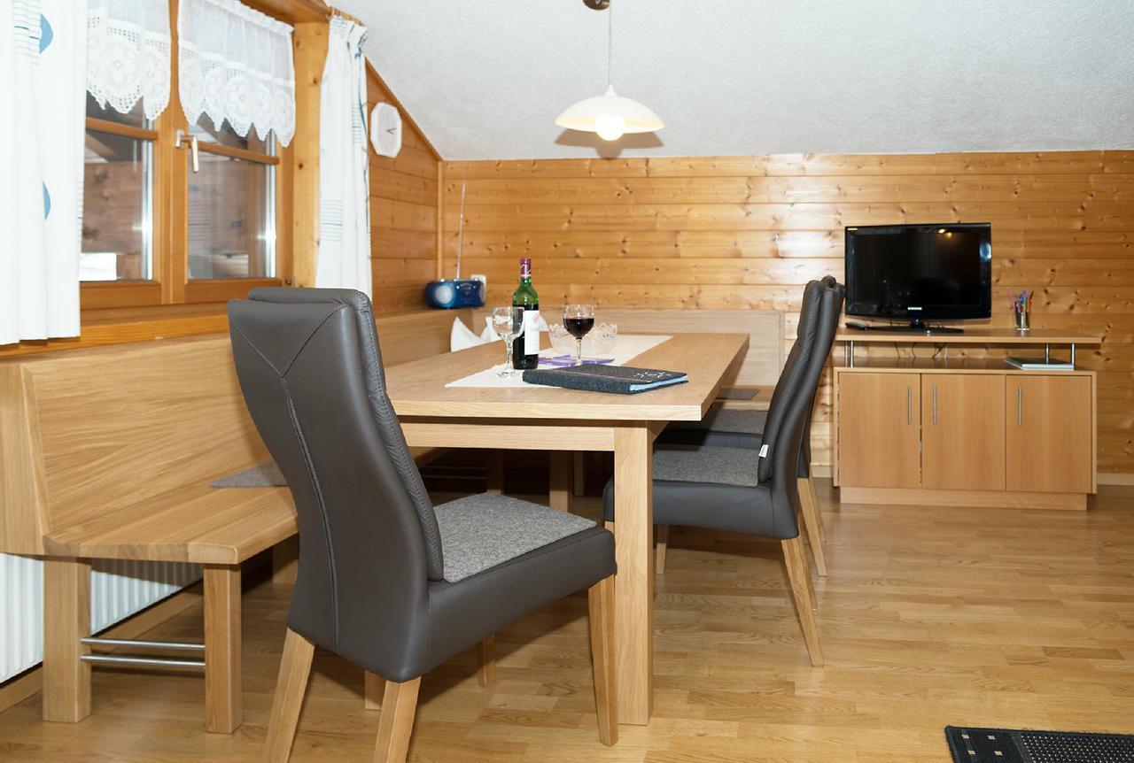 Ferienbauernhof Moosbrugger Apartman Schoppernau Kültér fotó